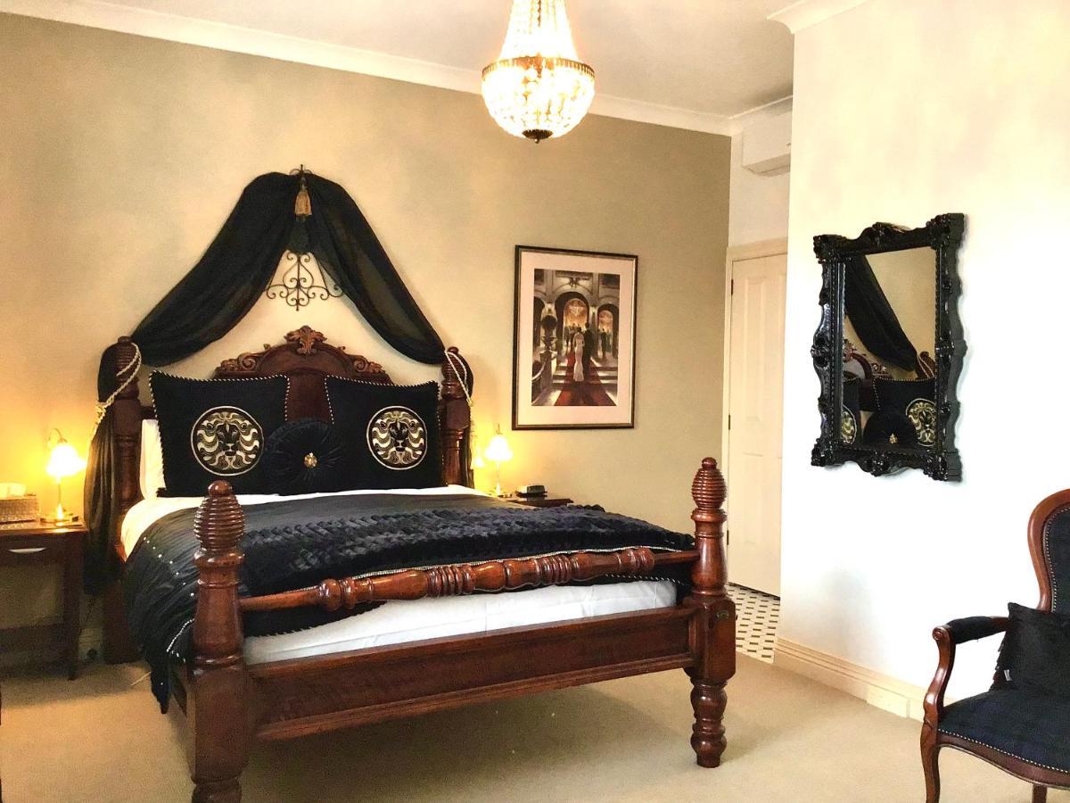 Bed and Breakfast Kurrajong House Лонсестон Экстерьер фото