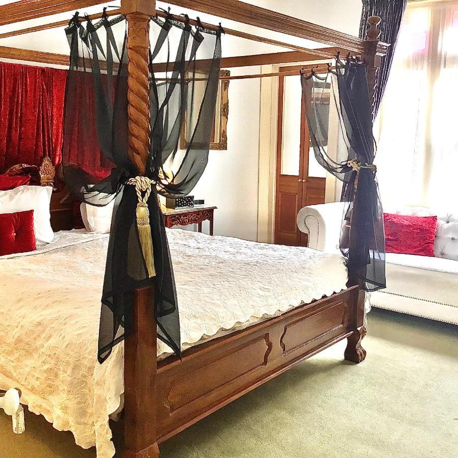 Bed and Breakfast Kurrajong House Лонсестон Экстерьер фото