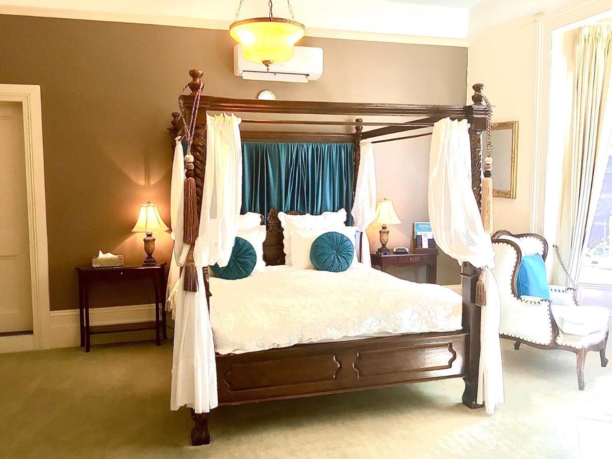 Bed and Breakfast Kurrajong House Лонсестон Экстерьер фото