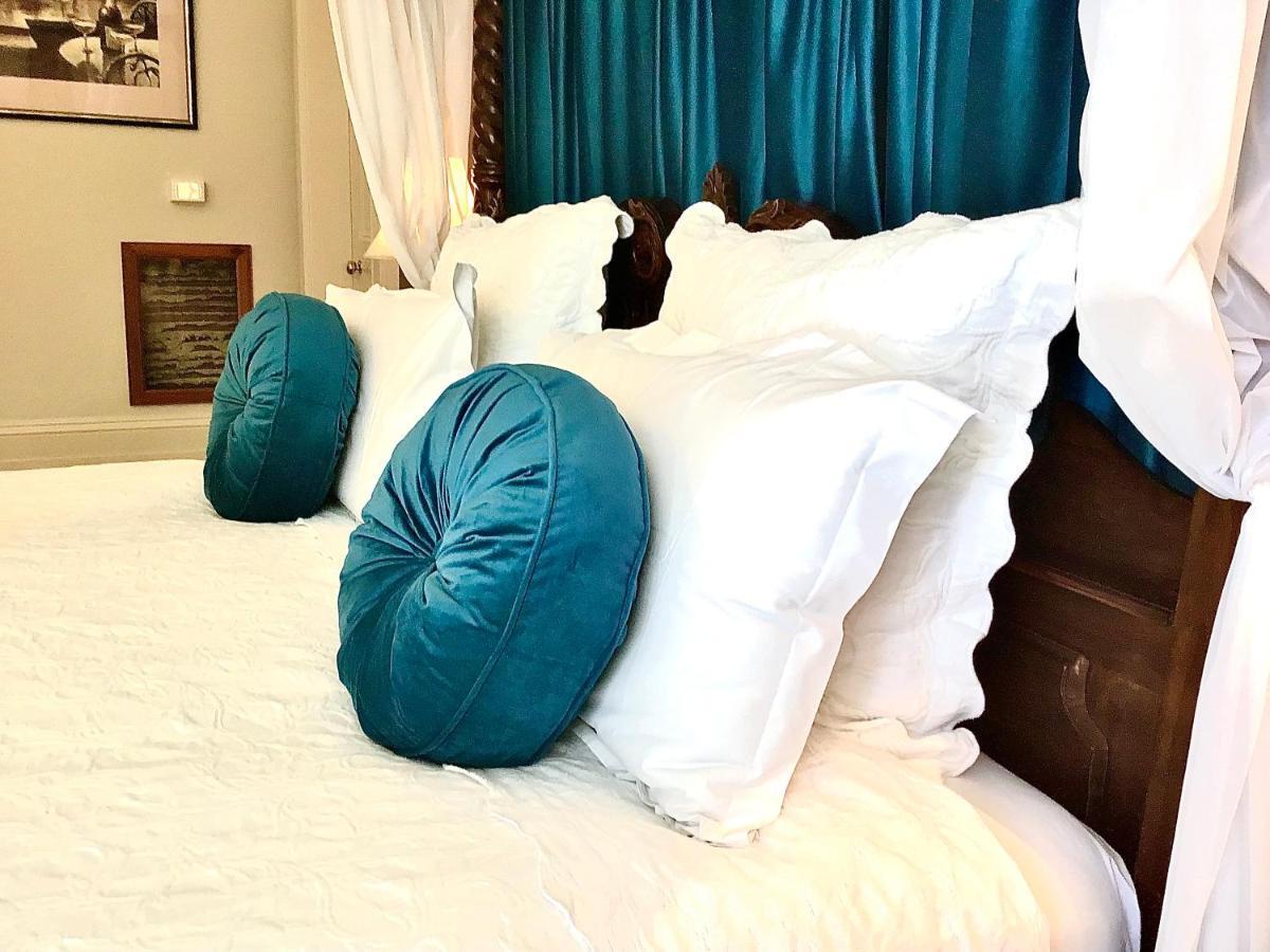 Bed and Breakfast Kurrajong House Лонсестон Экстерьер фото